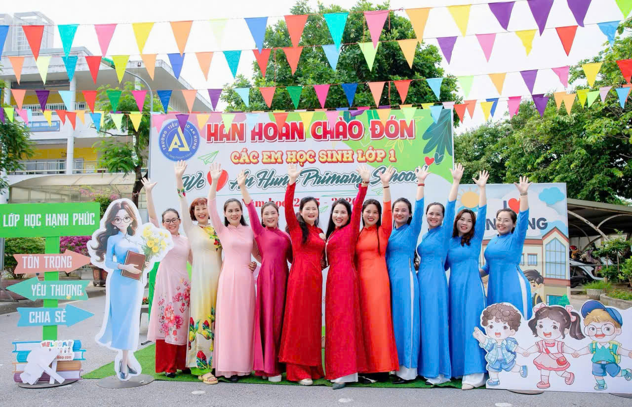 CHÀO ĐÓN HỌC SINH LỚP 1 ĐẾN VỚI NGÔI NHÀ AN HƯNG