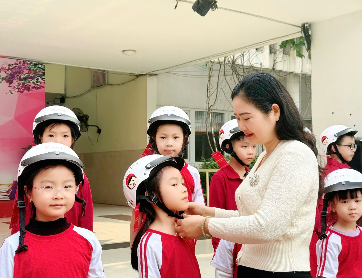 594059622 122195909252347630 2381130406299767908 n