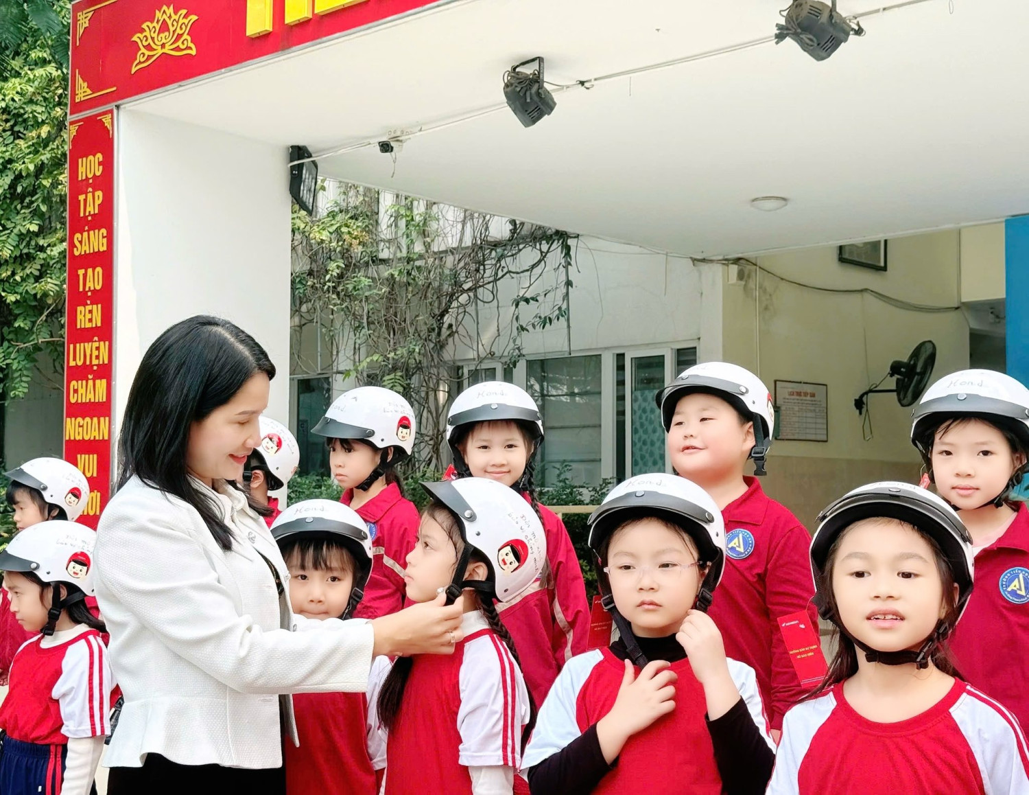 594072706 122195909282347630 8053227878898263929 n (1)