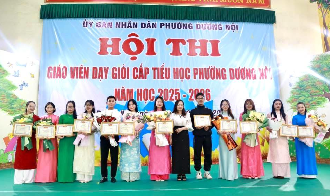TIỂU HỌC AN HƯNG - NIỀM VUI RỘN RÀNG BÊN THỀM NĂM MỚI